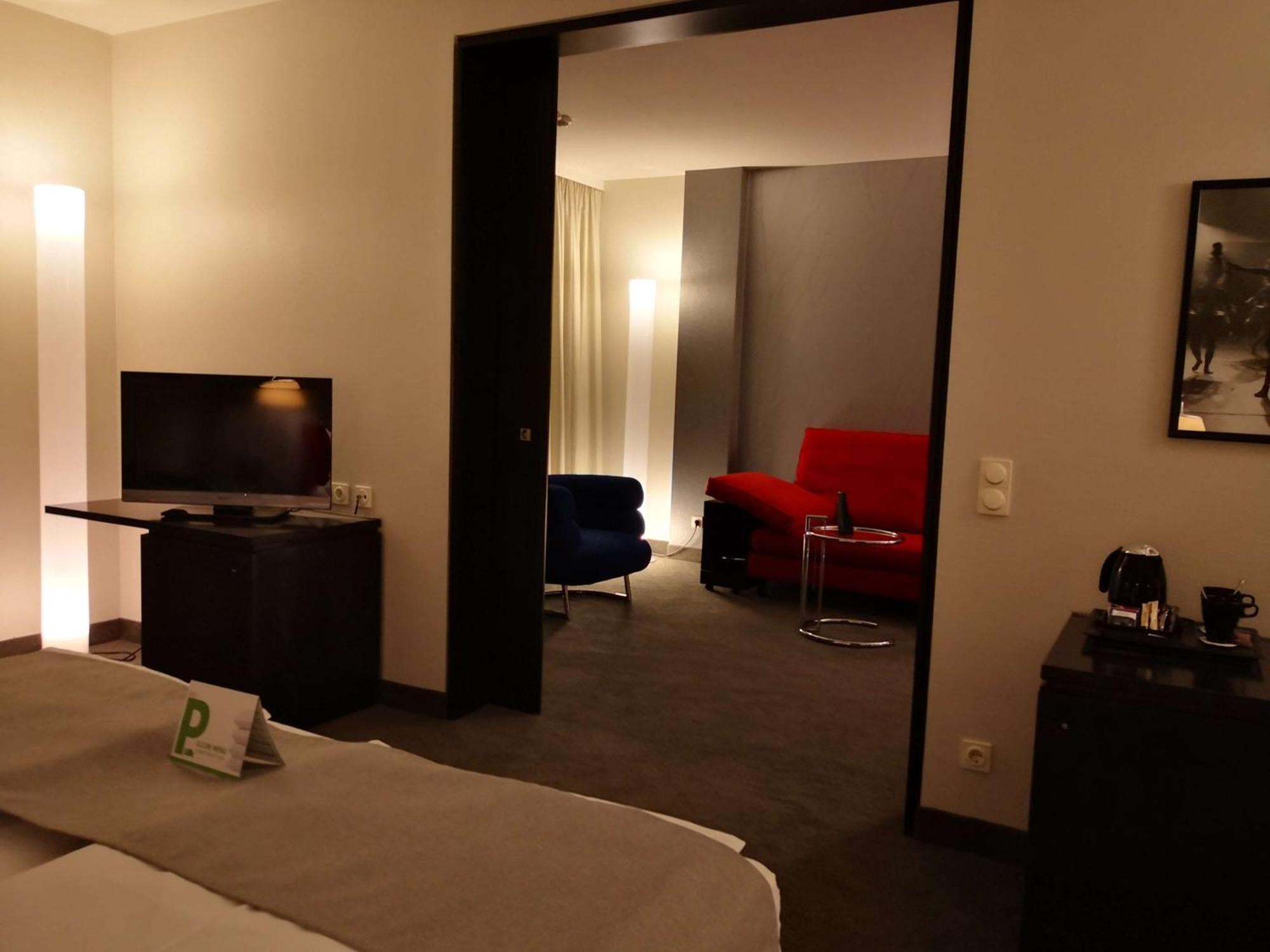 First Inn Hotel Zwickau Exteriör bild