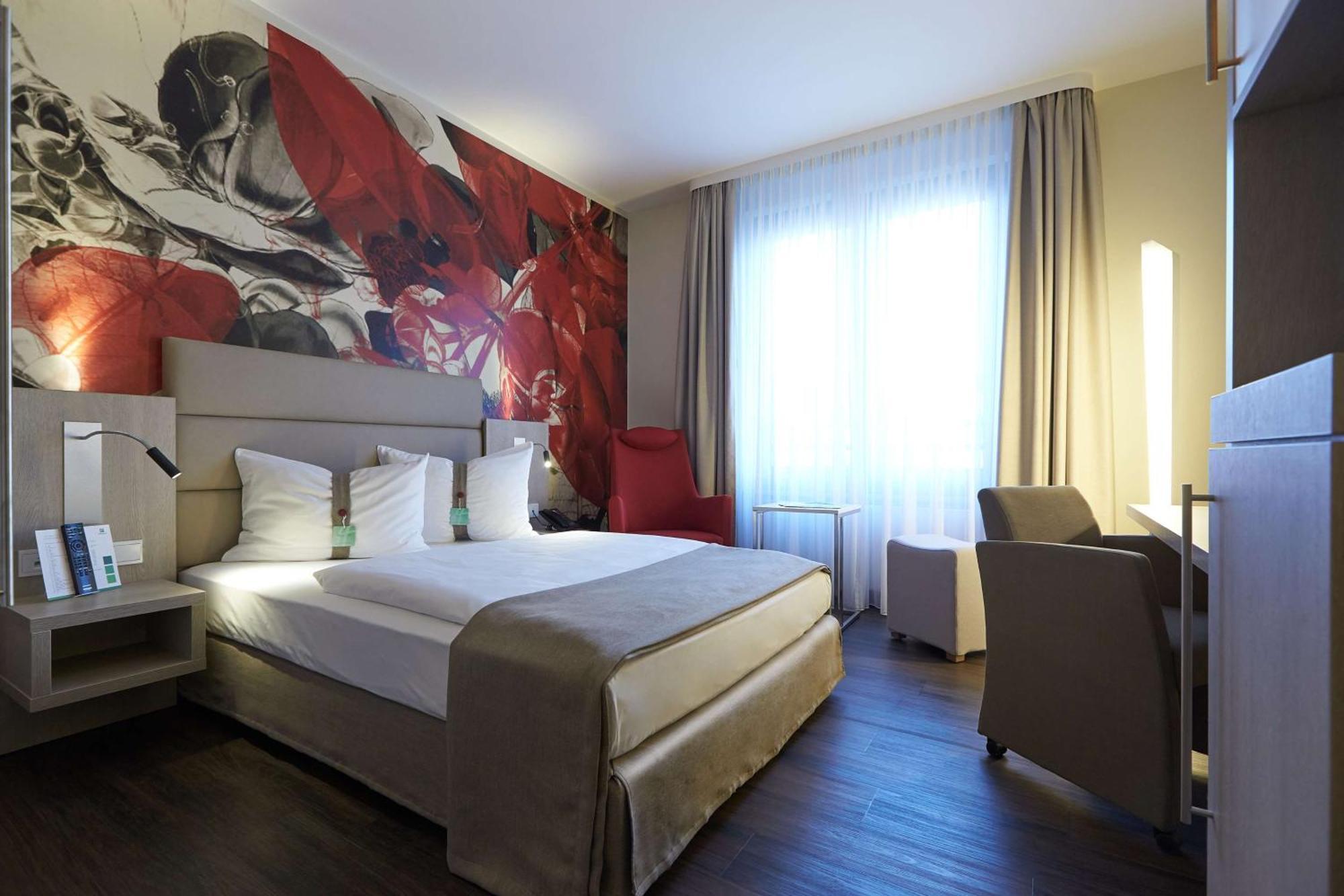First Inn Hotel Zwickau Exteriör bild